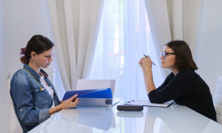 Oral de français : « si on y arrive, très bien, sinon on transformera ça en contrôle continu »