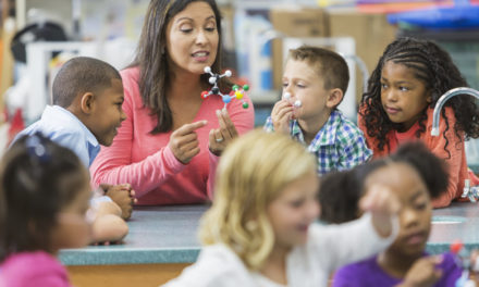 La main à la pâte lance des tutoriels pour enseigner les sciences