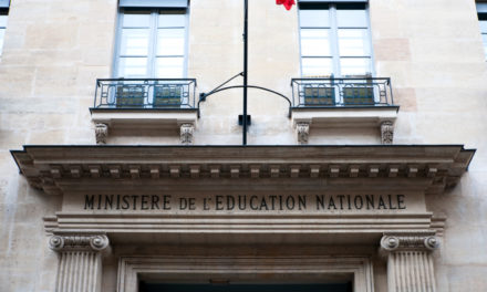 Enseignants et parents d’élèves mécontents envers J-M Blanquer