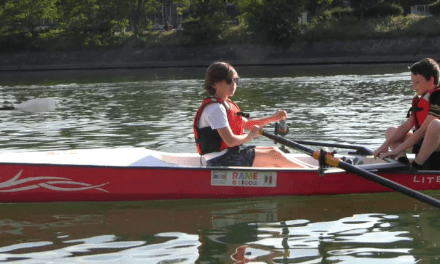 Sport à l’école : pratiquer l’aviron dès la primaire grâce au programme Avi’santé