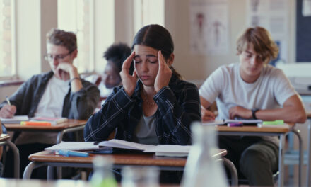 Un adolescent précaire a 54% de risque en plus de sortir du système scolaire sans diplôme